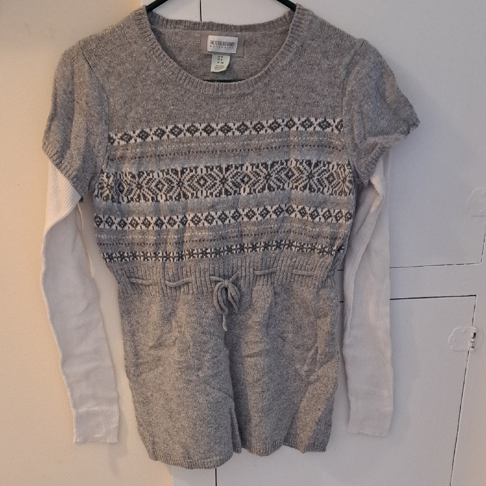Motherhood Maternity Gray Patterned Sweater